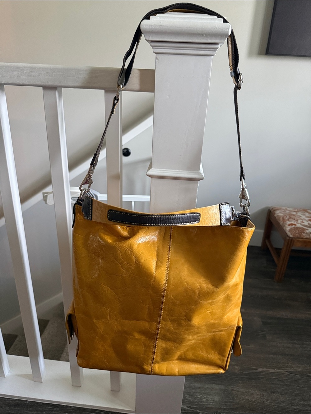 Nino Bossi Mustard Yellow Leather Convertible Shoulder Crossbody Bag 2 Straps